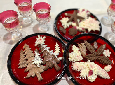 Iron Orchid Designs Moulds in the Kitchen...For the Holidays!